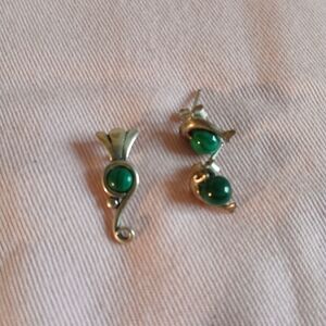 Green Stone Sterling Silver Pendant And Earrings